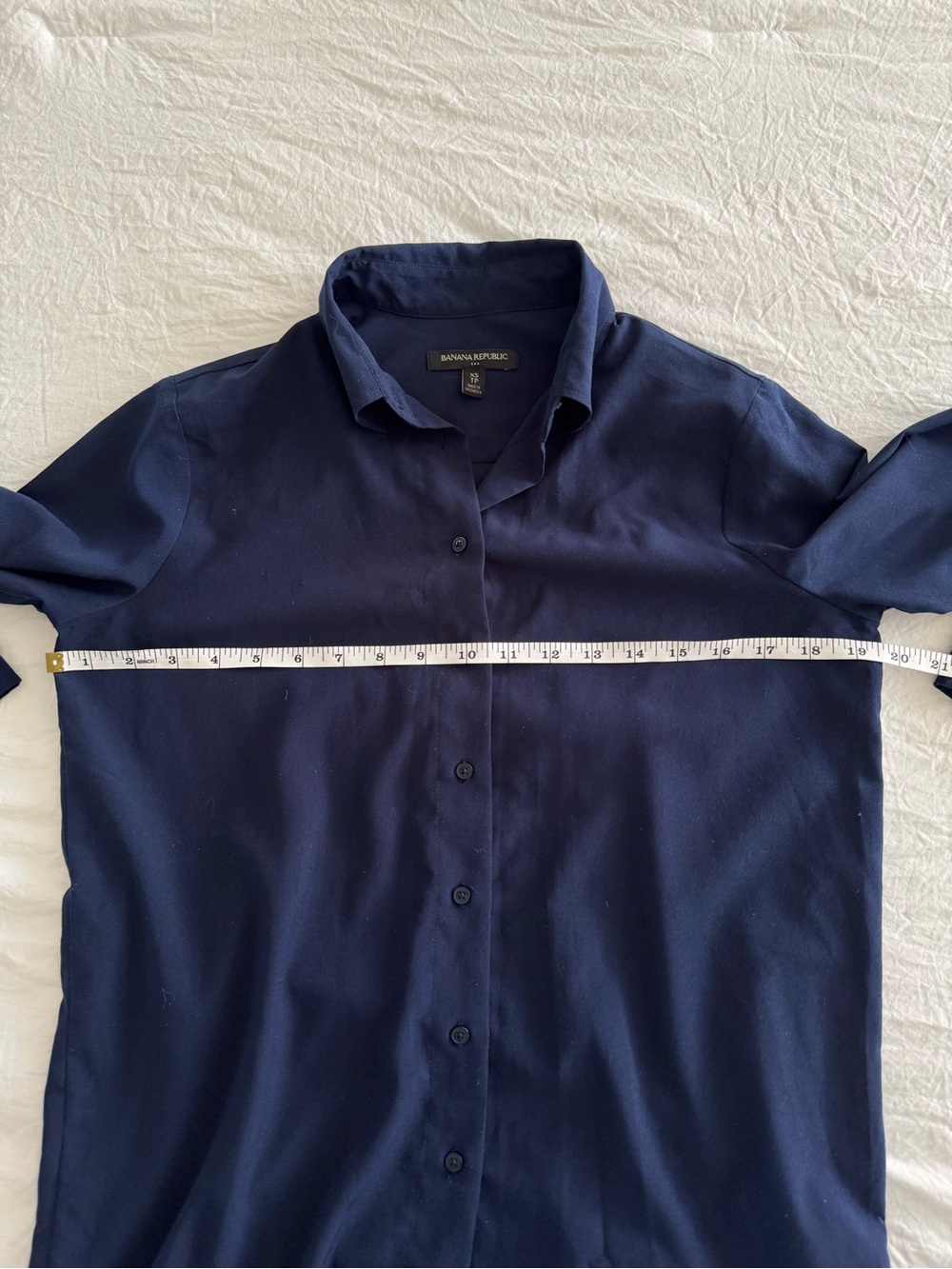 Banana Republic Women’s Classic Button-Up Shirt in Navy - Picture 7 of 10
